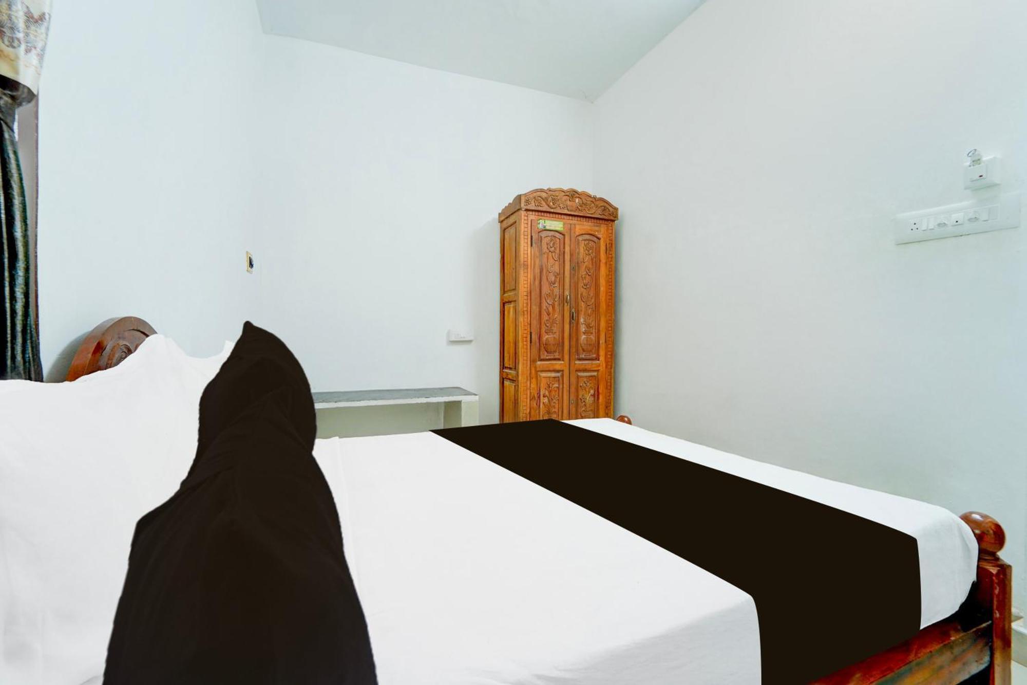 קניאקומרי Hotel O Sri Srinivasa Residency מראה חיצוני תמונה
