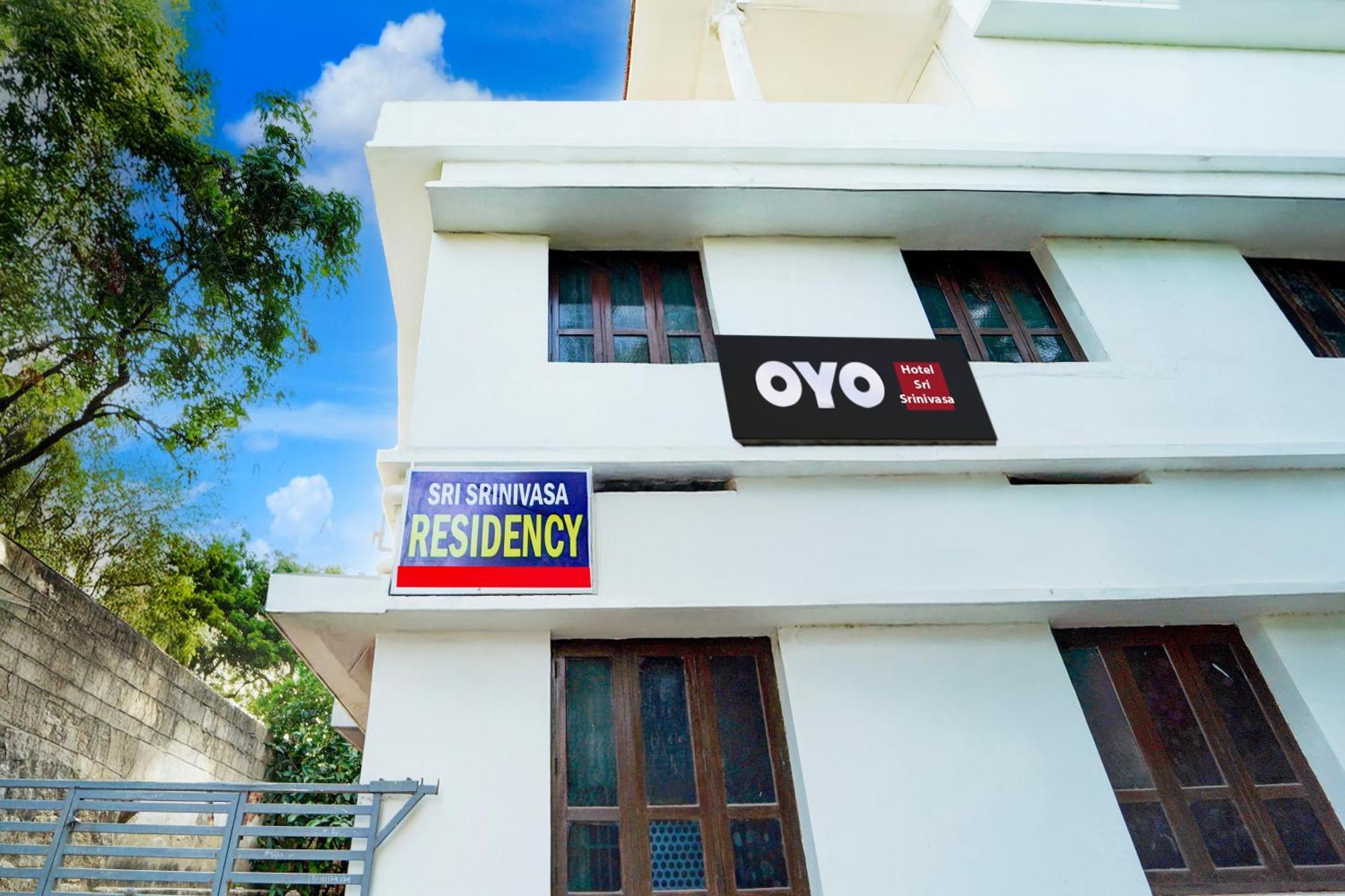 קניאקומרי Hotel O Sri Srinivasa Residency מראה חיצוני תמונה