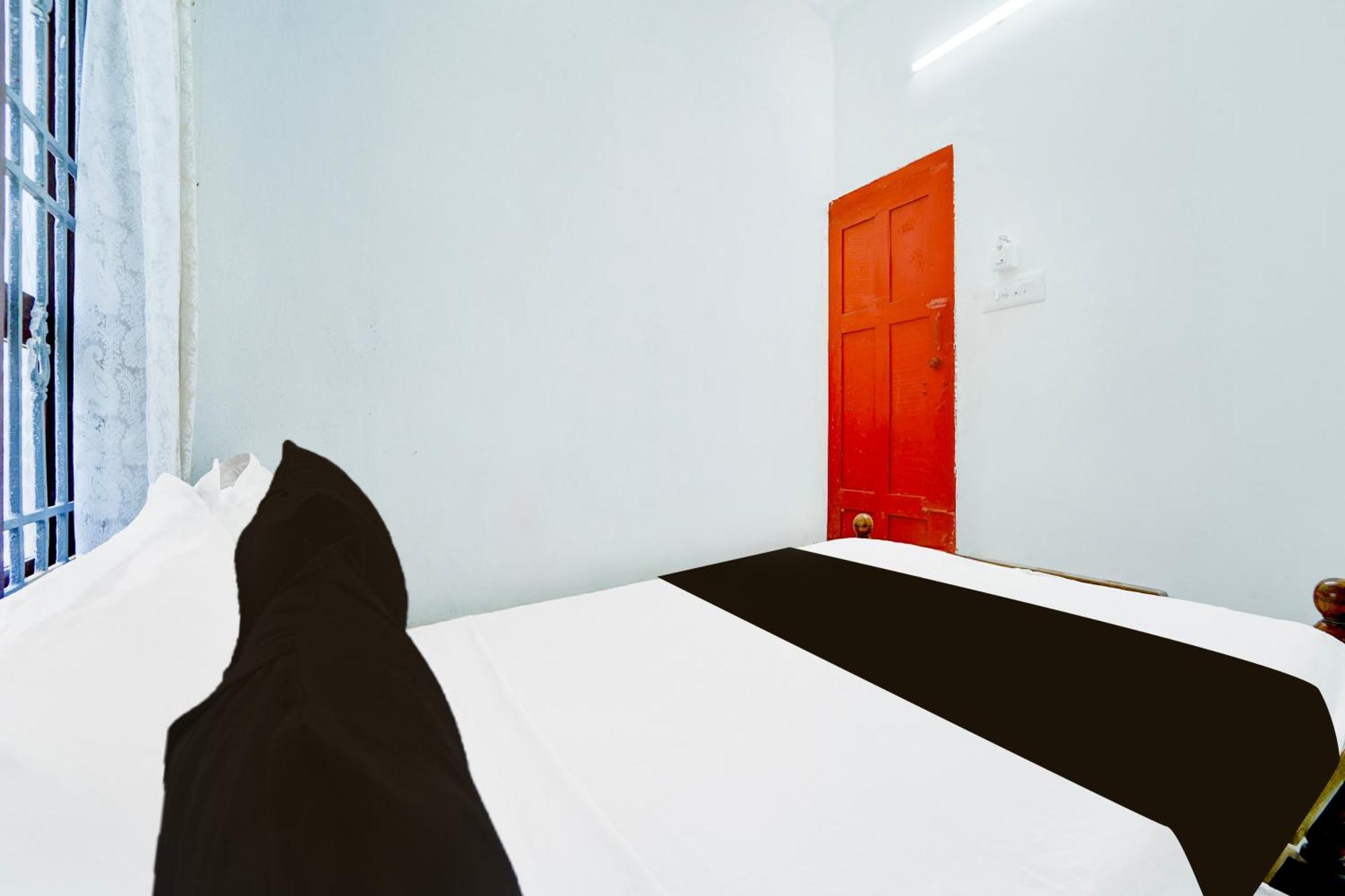 קניאקומרי Hotel O Sri Srinivasa Residency מראה חיצוני תמונה